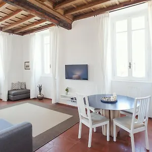 Lungaretta3 Roma